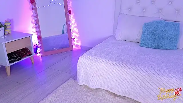 little kawaiigirl  online show from 03/15/26, 03:02