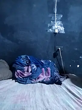 Hevellyn  online show from 02/06/26, 02:29