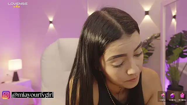 miagomezweb1 online show from 10/03/25, 12:17