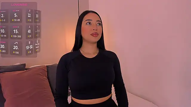 Snapshot of AnthonellaSweet chatting on 09/11/25, 11:32 AnthonellaSweet online show from 09/11/25, 11:32