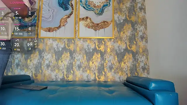 MonicaSchwartz online show from 12/17/25, 08:47