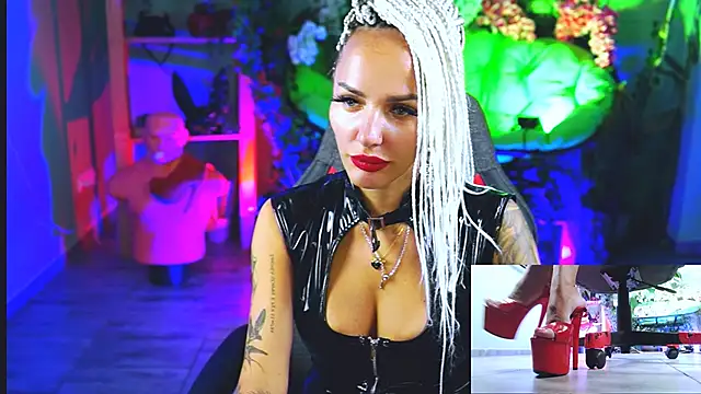 MonicaMaxwel online show from 09/11/25, 11:10