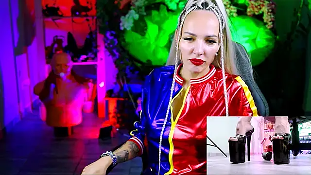 MonicaMaxwel online show from 10/26/25, 11:10