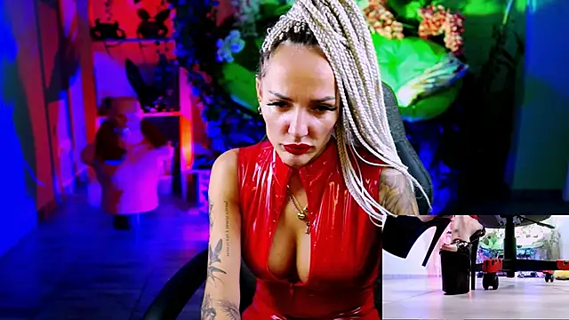 MonicaMaxwel online show from 10/06/25, 11:11
