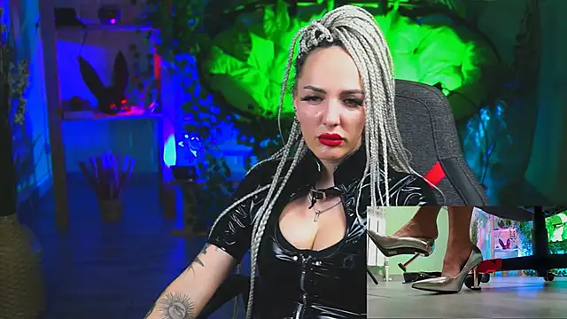 MonicaMaxwel online show from 03/03/25, 03:32