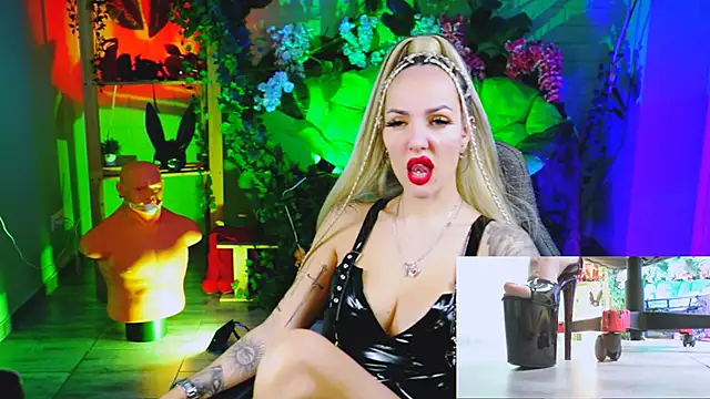 MonicaMaxwel online show from 02/13/26, 10:48