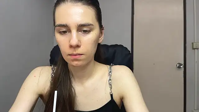 SassyJessi online show from 10/18/25, 04:14