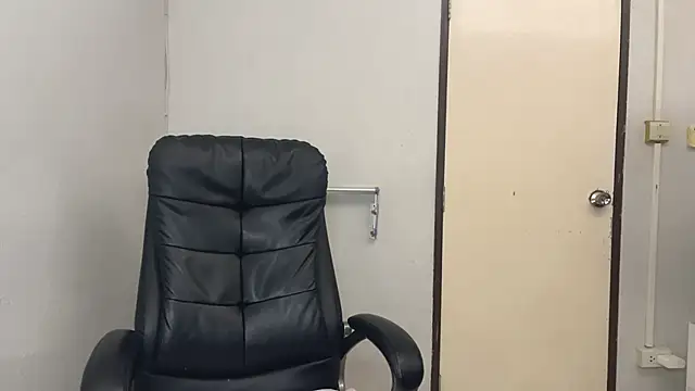 SassyJessi online show from 01/10/26, 04:08