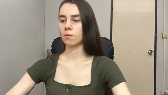 SassyJessi online show from 09/29/25, 04:08