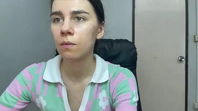 SassyJessi online show from 05/25/26, 04:12