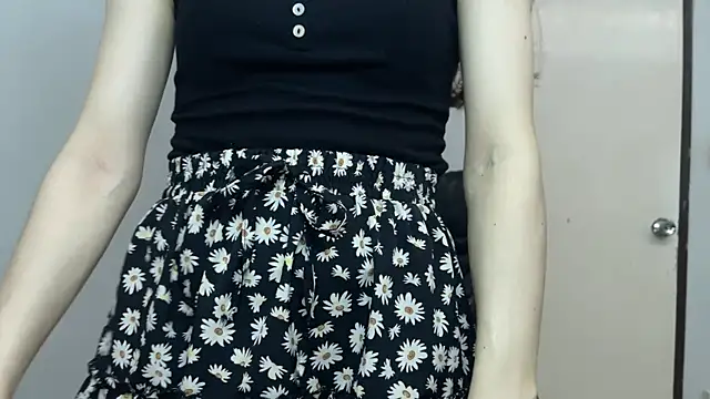 SassyJessi online show from 04/05/26, 04:08