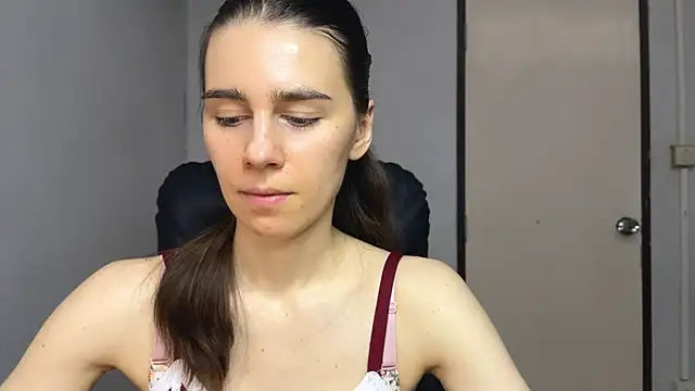 SassyJessi online show from 11/10/25, 04:06