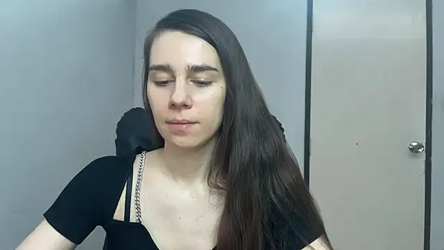 Snapshot of SassyJessi chatting on 06/15/26, 04:12 SassyJessi online show from 06/15/26, 04:12