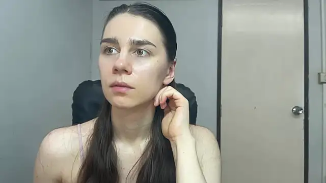 Snapshot of SassyJessi chatting on 06/26/26, 04:18 SassyJessi online show from 06/26/26, 04:18