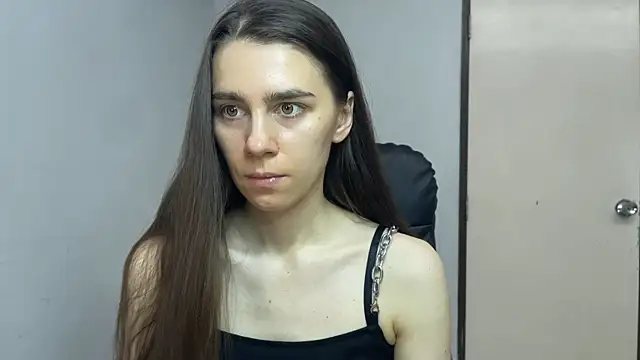 SassyJessi online show from 04/15/26, 04:07