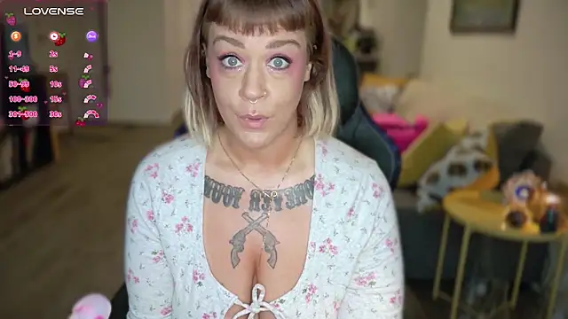 WendyDarling online show from 02/24/25, 08:25