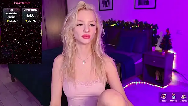 AleksaBlonde online show from 12/15/25, 07:03