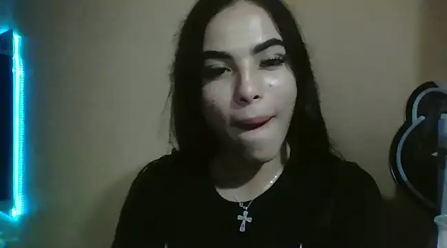 Snapshot of Samys_World chatting on 02/04/25, 01:56 Samys World online show from 02/04/25, 01:56