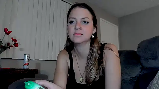 molly witha chance online show from 12/13/25, 08:04