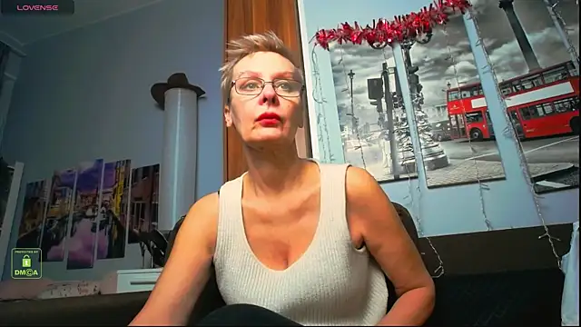 HelgaHimmell online show from 01/10/26, 02:01