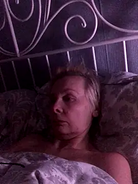 HelgaHimmell online show from 12/16/25, 10:47