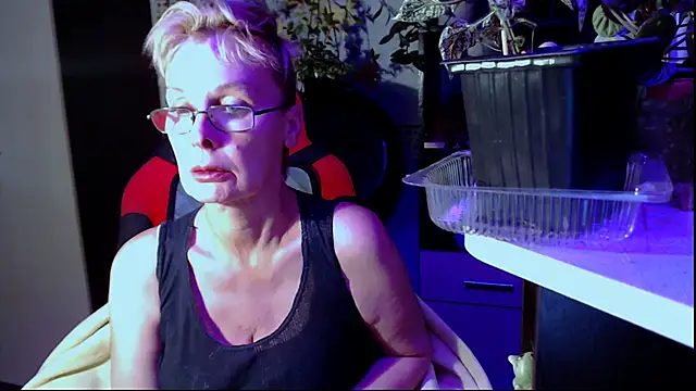 HelgaHimmell online show from 06/26/26, 06:58