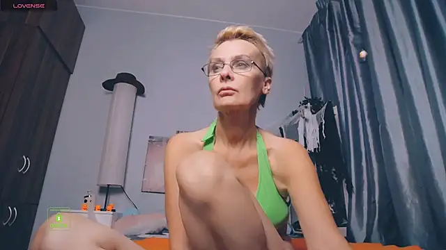 HelgaHimmell online show from 10/07/25, 09:05