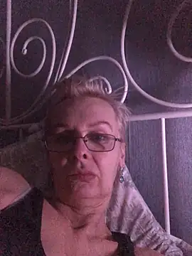 HelgaHimmell online show from 03/12/26, 04:11