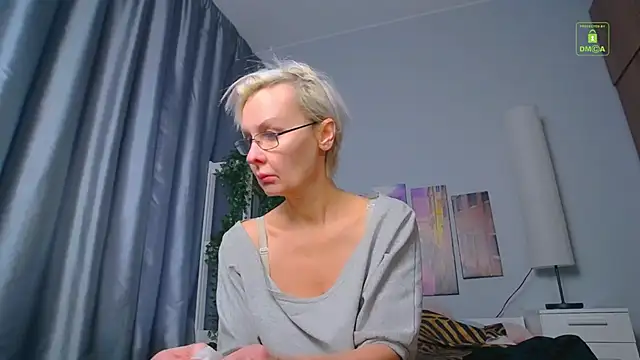 HelgaHimmell online show from 02/14/25, 09:55