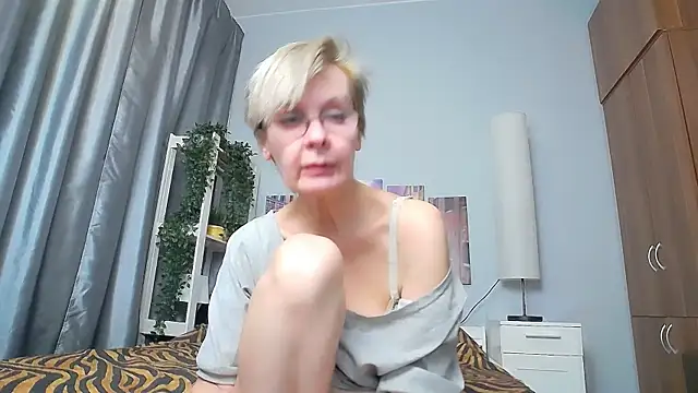 HelgaHimmell online show from 03/05/25, 09:59