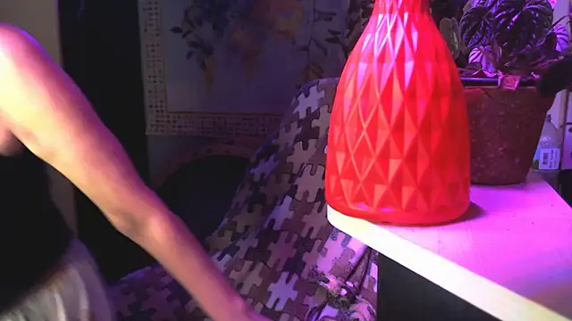 HelgaHimmell online show from 04/02/26, 08:59