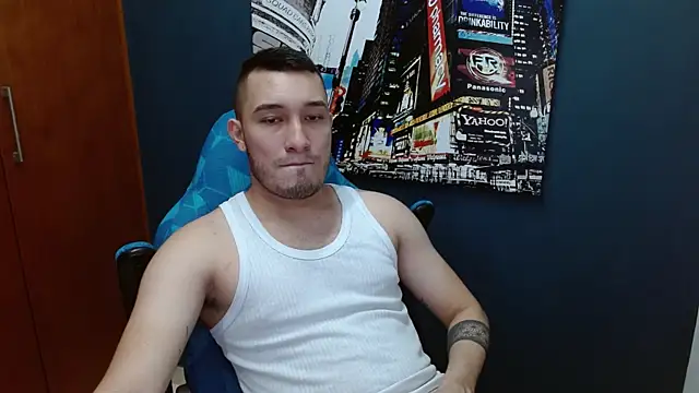 Snapshot of Airon_Blade chatting on 01/31/25, 10:21 Airon Blade online show from 01/31/25, 10:21