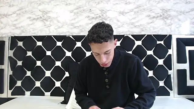 thiago19s online show from 03/14/25, 07:23