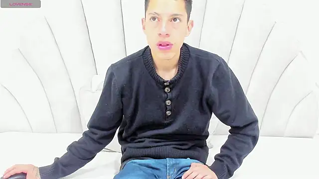 thiago19s online show from 03/13/25, 02:44