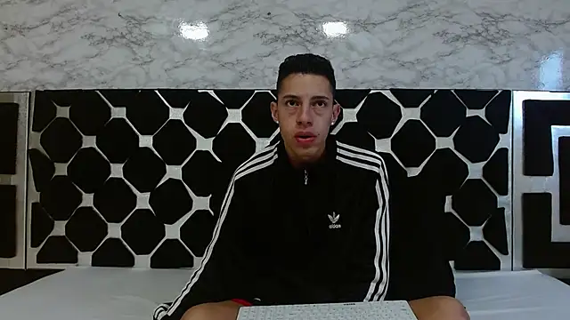 thiago19s online show from 02/13/25, 09:38