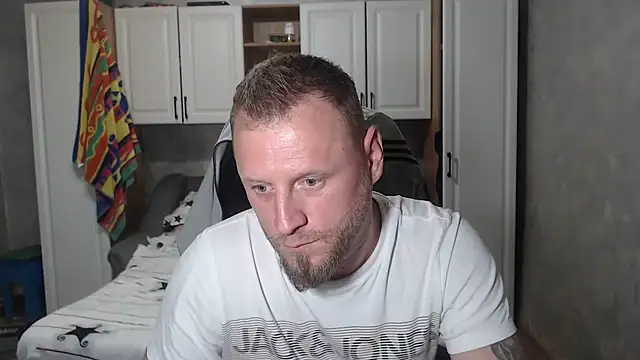 ANGELALEXYNO2024 online show from 10/27/25, 06:42