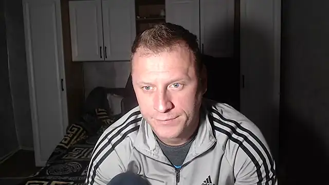 ANGELALEXYNO2024 online show from 11/12/25, 03:05