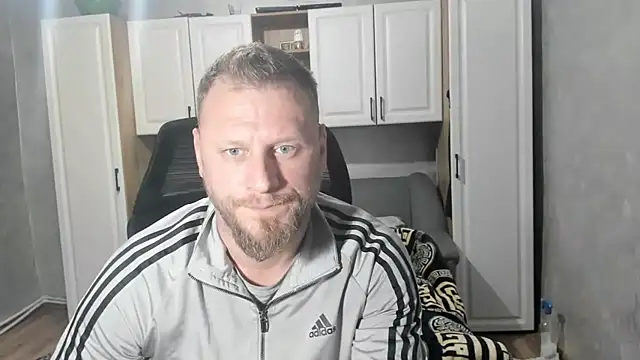 ANGELALEXYNO2024 online show from 11/06/25, 10:41