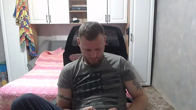 ANGELALEXYNO2024 online show from 10/28/25, 08:41