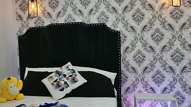 LexaDeRusso online show from 09/12/25, 07:57