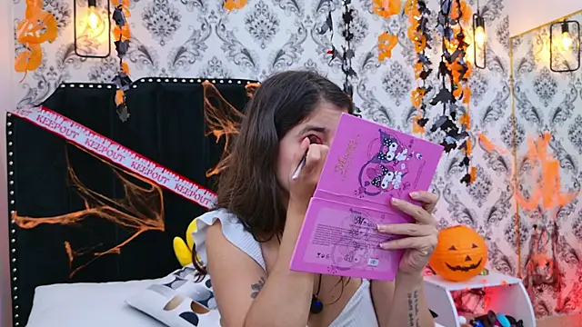 LexaDeRusso online show from 10/27/25, 07:59