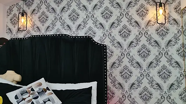 LexaDeRusso online show from 10/09/25, 07:47