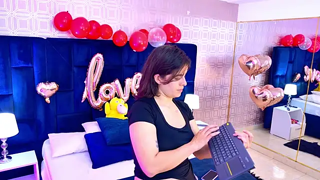 LexaDeRusso online show from 02/11/26, 08:31