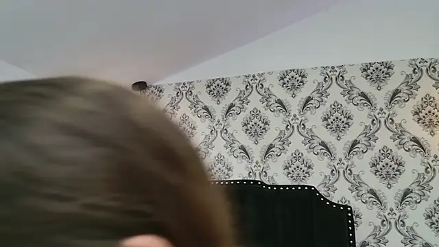 LexaDeRusso online show from 10/13/25, 07:48