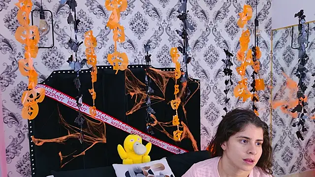 LexaDeRusso online show from 10/28/25, 07:35