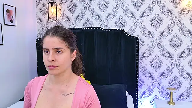 LexaDeRusso online show from 11/20/25, 07:47