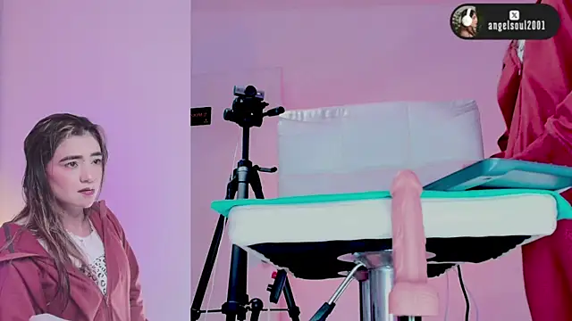 Angelst   online show from 02/25/26, 07:30