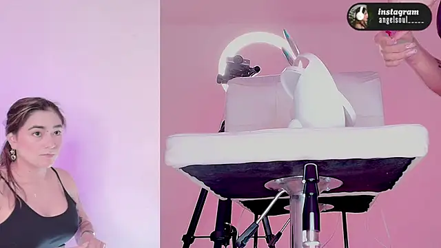 Angelst   online show from 03/06/26, 08:31