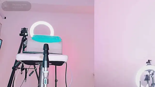 Angelst   online show from 01/06/26, 08:18