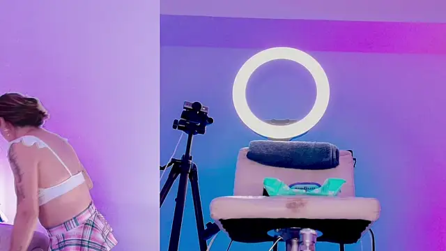 Angelst   online show from 04/16/26, 01:28